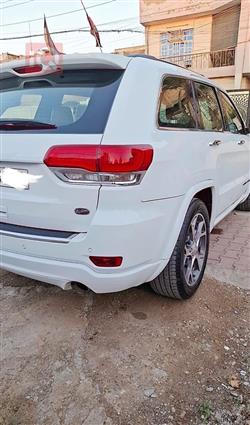 جيب جراند شيروكي